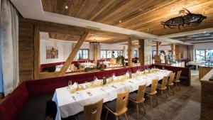 Restaurace v ubytování Hotel Sendlhof + 37 fotografií