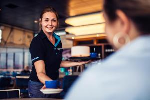 Majutusasutuse Delta Hotel külastajad