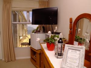 Gallery image of Papillon Guest Suite in Simonʼs Town