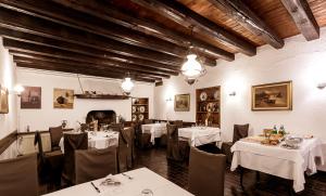 Um restaurante ou outro lugar para comer em Il Novecento