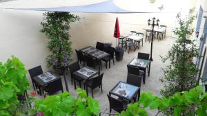 Ristorante o altro punto ristoro di Logis Hotels - Hôtel Le Boulevard