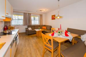 Posedenie v ubytovaní Appartements Romantika & Appartement Barbara