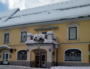 Hotel zum goldenen Hirschen v zimě