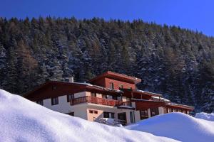 Hotel Studničky during the winter
