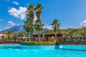 Γενική θέα στο βουνό ή θέα στο βουνό από  αυτό το ξενοδοχείο