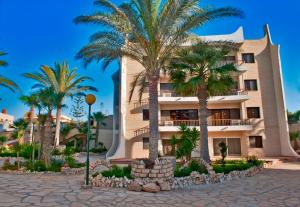 Imagen de la galería de Aida Beach Resort Serviced Apartments, en El Alamein