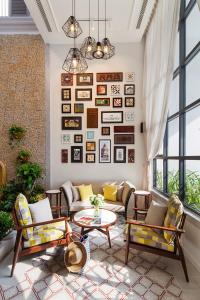 Posezení v ubytování Maison De Camille Boutique Hotel