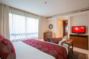 TV a/nebo společenská místnost v ubytování Marrakesh Hua Hin Resort & Spa