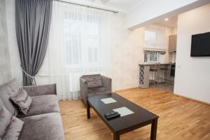 Svetainės erdvė apgyvendinimo įstaigoje Mickeviciaus str apartment