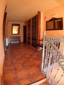 TV a/nebo společenská místnost v ubytování Hostal Santiago