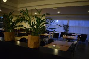 Best Western Hotel Vidöstern餐厅或其他用餐的地方