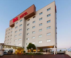 a rendering of theds hotel in las vegas em ibis Uberlandia em Uberlândia