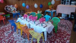 Imagem da galeria de Hotel Roxy & Maryo- Restaurant -Terasa- Loc de joaca pentru copii -Parcare gratuita em Eforie Nord