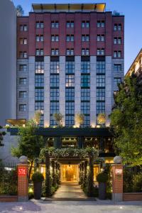 a rendering of the exterior of the sheraton philadelphia hotel at ME Milan Il Duca in Milan