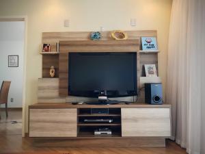 TV a/nebo společenská místnost v ubytování Cobertura das Montanhas
