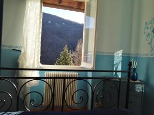 A general mountain view or a mountain view taken from the country house