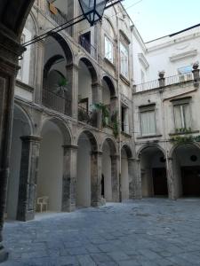 Photo de la galerie de l'établissement Niloufar residence, à Naples