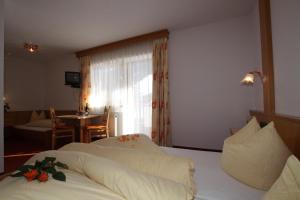 Letto o letti in una camera di Lechlihof