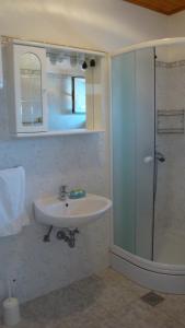 Kúpeľňa v ubytovaní Apartments Dorkin + 21 fotografií