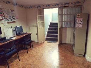 Kuchyň nebo kuchyňský kout v ubytování Travellers Inn