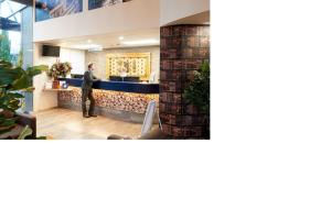 Gallery image of Ventura Inn & Suites Hamilton in Hamilton