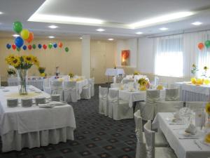 Restoran või mõni muu söögikoht majutusasutuses Stadthotel Gürtler