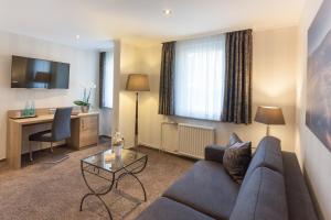 TV a/nebo společenská místnost v ubytování Hotel Garni Fürst von Waldeck