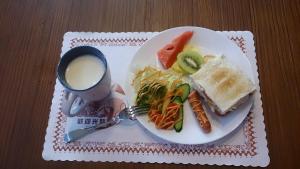 ホームステイの敷地内または近くでの食事または食べ物