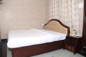 Hotel Silk客房内的一张或多张床位