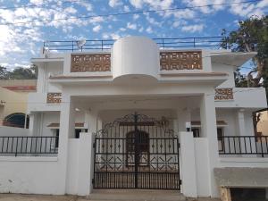 Gallery image of Happy Home in Bhuj