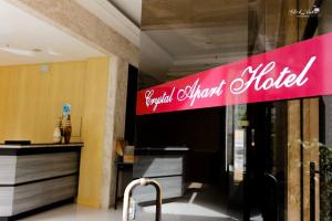 Certifikát, hodnocení, plakát nebo jiný dokument vystavený v ubytování Crystal Apart Hotel