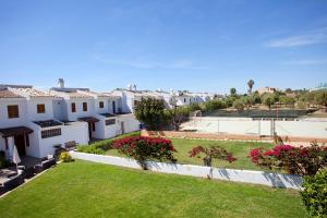 Gallery image of Apartamentos Cristina in Cala Millor