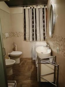 A bathroom at La Graziosa Dépendance Még 25 kép