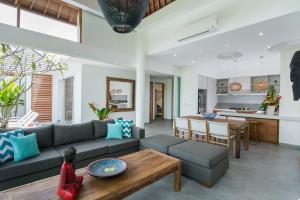 Gallery image of Villa Kobe Beachside Berawa Canggu location in Canggu