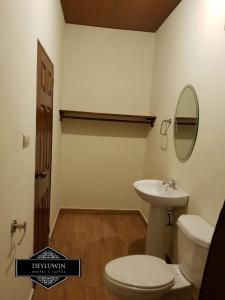 Kúpeľňa v ubytovaní Hostal DEYLUWIN