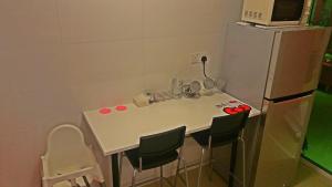 A cozinha ou kitchenette de Hello Kitty Signature Suite