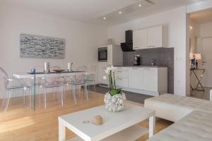 Gallery image of Apartments Villa Lux in Dugi Rat