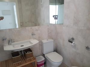 Kúpeľňa v ubytovaní GEMELOS 26 APARTMENTS - Benidormland