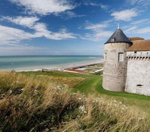 Gallery image of LE MADISON, Gîte Atypique - NETFLIX in Dieppe