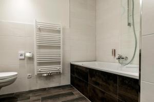Phòng tắm tại Appartements Ausblick