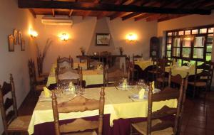 Restaurace v ubytování Posada el Camino Almonaster