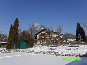 Gallery image of Pension Salzburger Hof in Fuschl am See