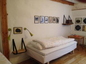 Llit o llits en una habitació de Farmer Annekset Ravning
