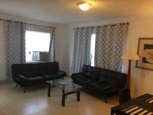 Χώρος καθιστικού στο Shores Terrace