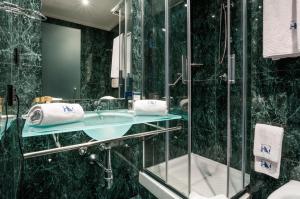 
A bathroom at Eurostars Toscana

