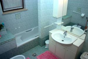 Kúpeľňa v ubytovaní Villa Suzy-Apartments Suzana