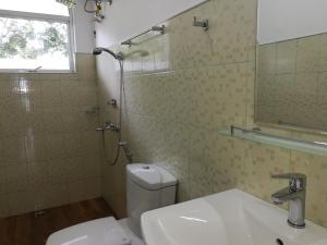 Koupelna v ubytování Villa Arunalu Kandy