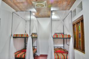 Postel nebo postele na pokoji v ubytování Sena's Place