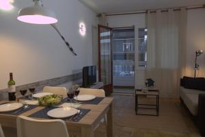 TV a/nebo společenská místnost v ubytování Piso con Encanto