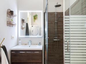 Kúpeľňa v ubytovaní Beautiful Beach Apartment M&B IV by Las Canteras + 11 fotografií